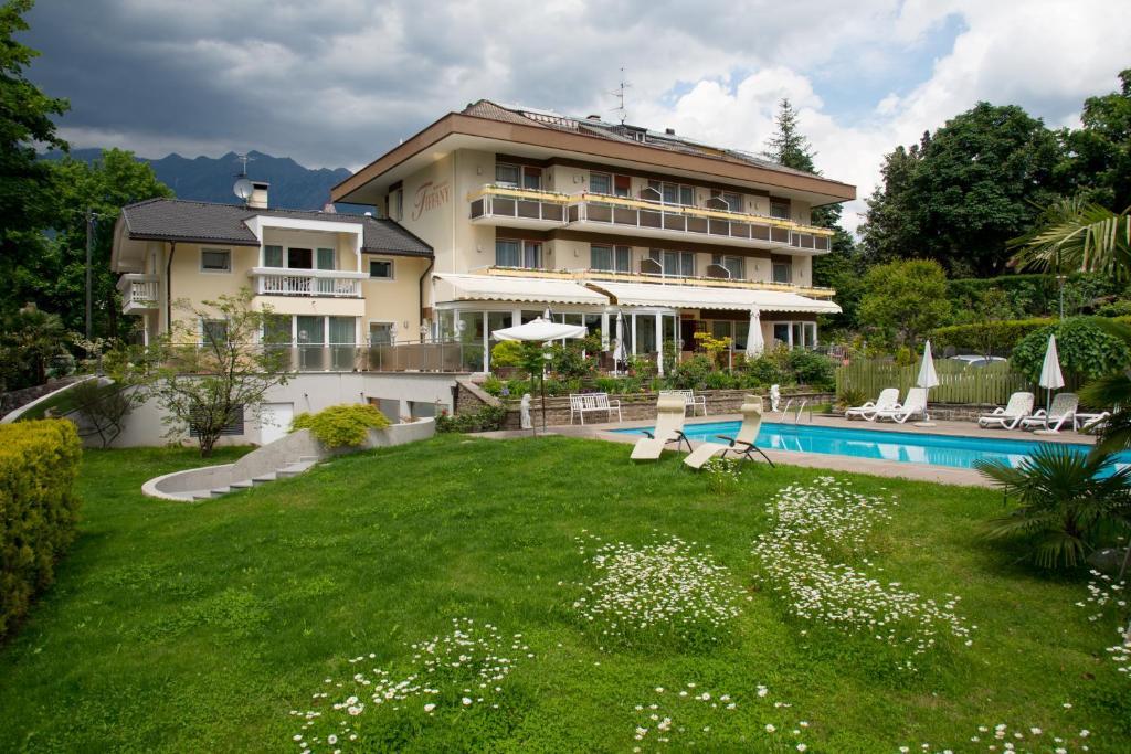 Hotel Tiffany Merano Bagian luar foto
