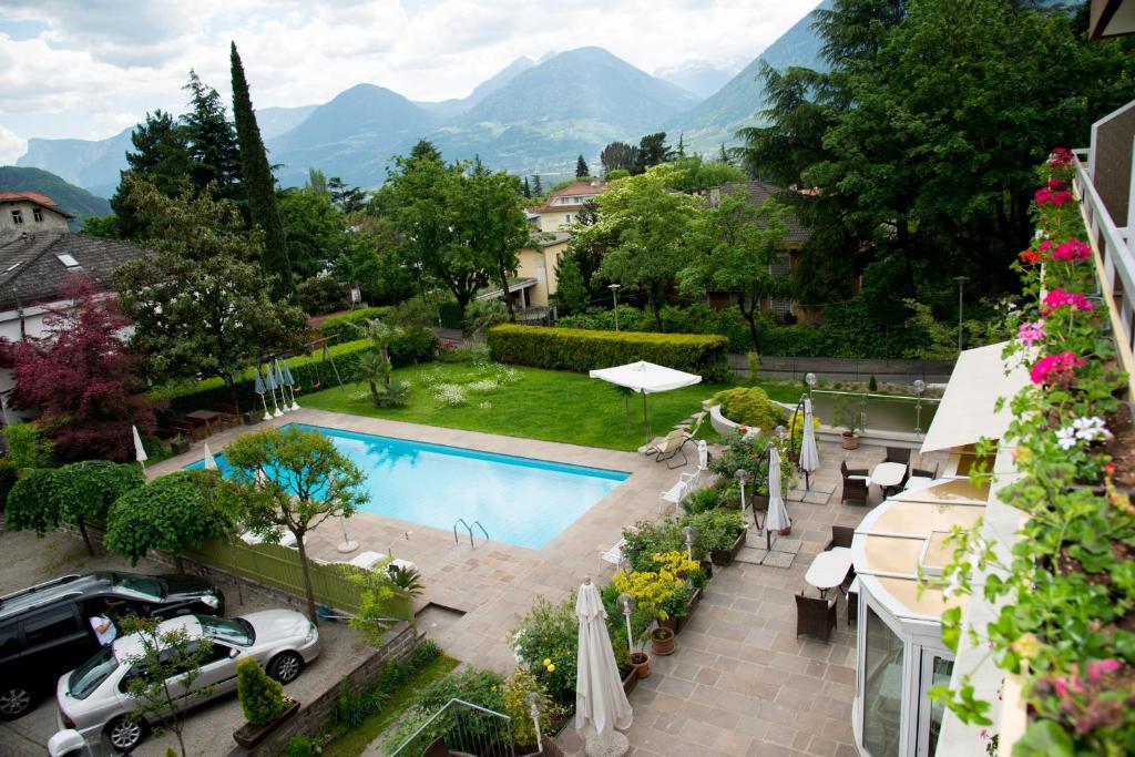 Hotel Tiffany Merano Bagian luar foto