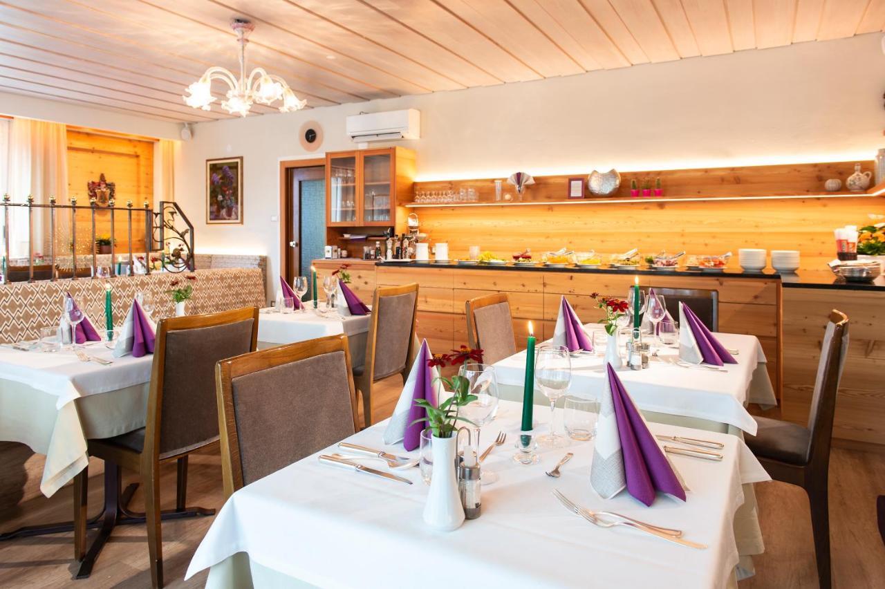 Hotel Tiffany Merano Bagian luar foto
