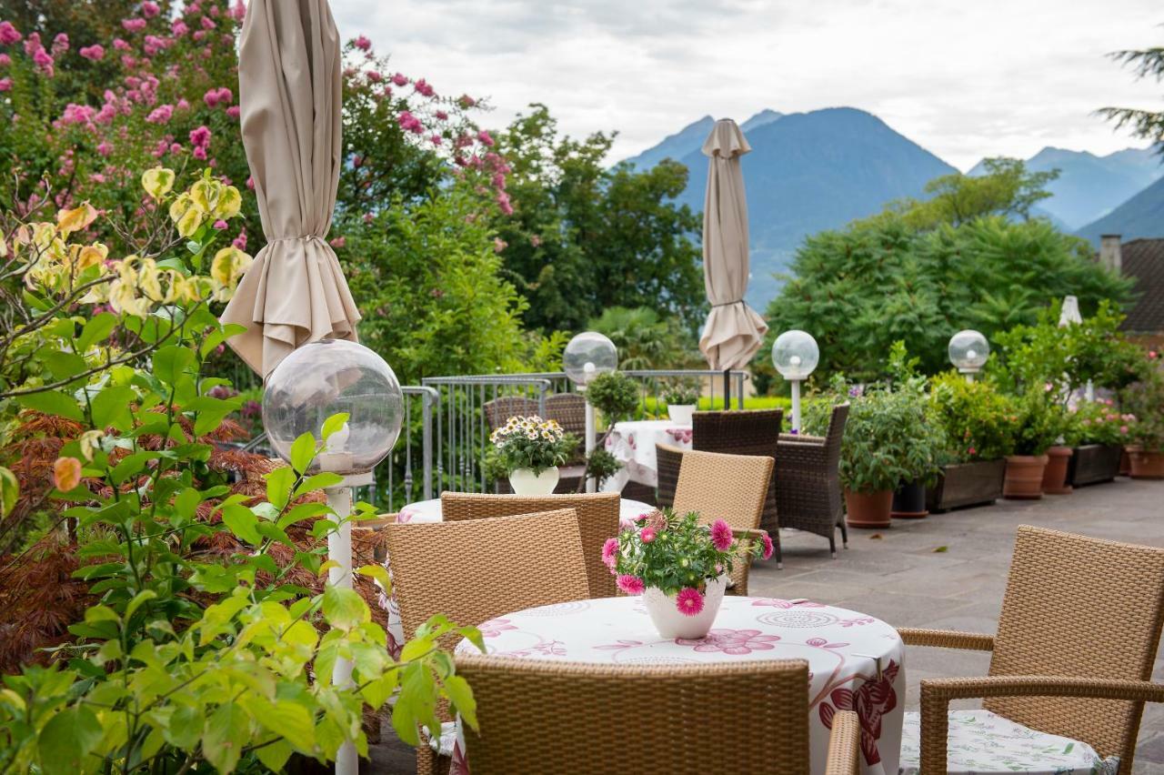 Hotel Tiffany Merano Bagian luar foto